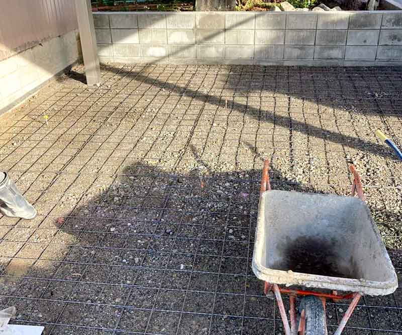 新潟市北区H様邸 外構リフォーム中_コンクリート打設準備