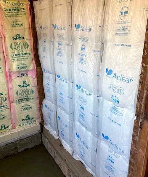 新潟市北区M様邸お風呂リフォーム中_断熱材