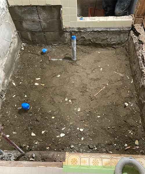 新潟市北区M様邸お風呂リフォーム前_お風呂撤去