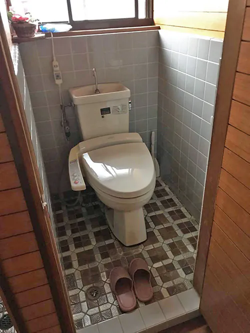 新潟市北区K様邸　トイレ等リフォーム前_洋式便器