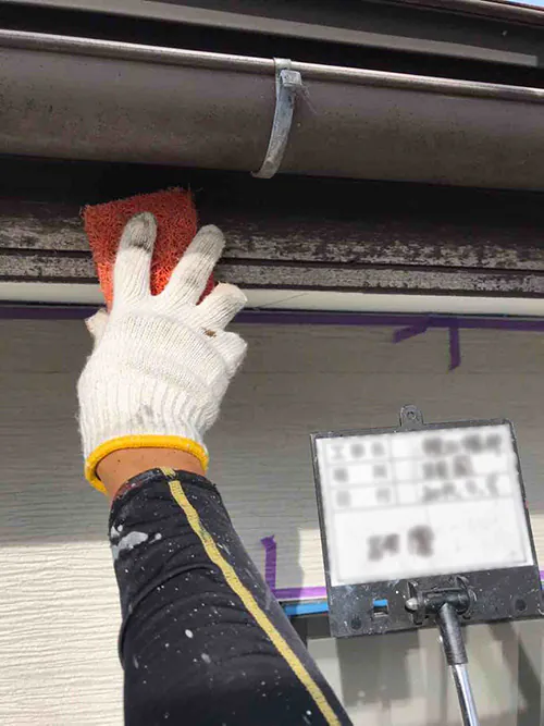 新発田市M様邸　外壁張替え中_研磨