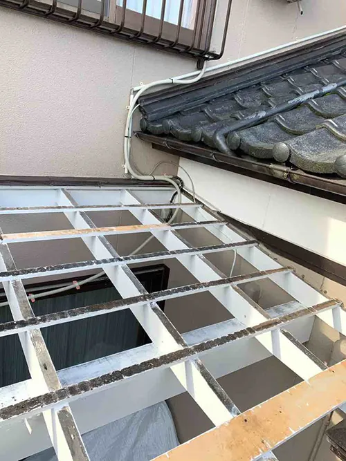 新潟市北区K様邸　物干しテラス屋根張り替え