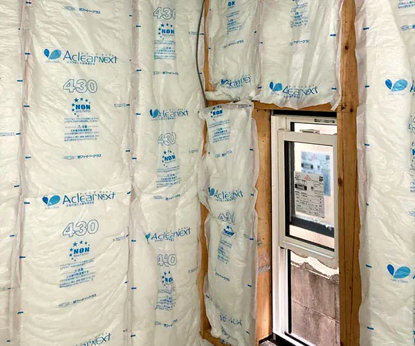 新潟市東区K様邸水まわりリフォーム中_断熱材