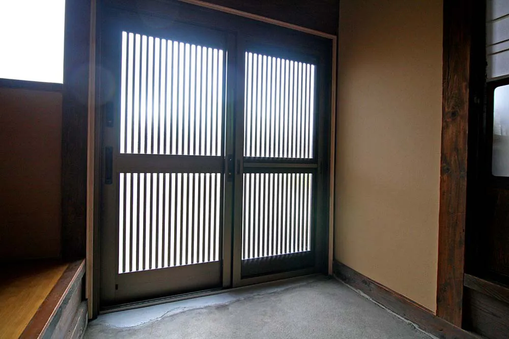 阿賀野市H様邸玄関リフォーム後_内側