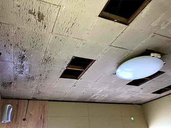 阿賀野市H様邸キッチンリフォーム中_天井解体