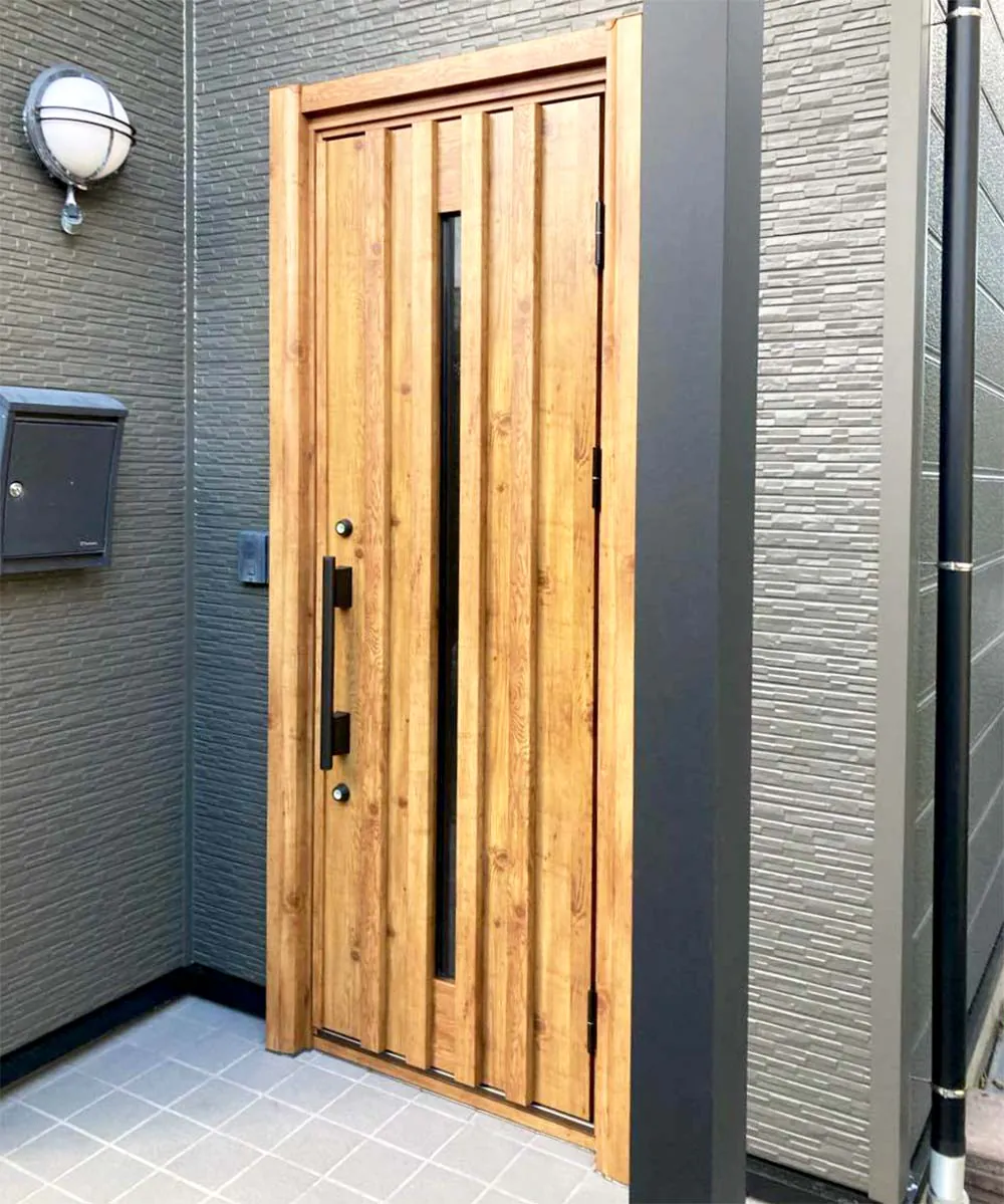 新潟市北区M様邸玄関リフォーム後_新しいドア