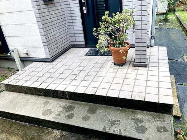 新潟市北区M様邸屋根・外壁リフォーム事例　Before