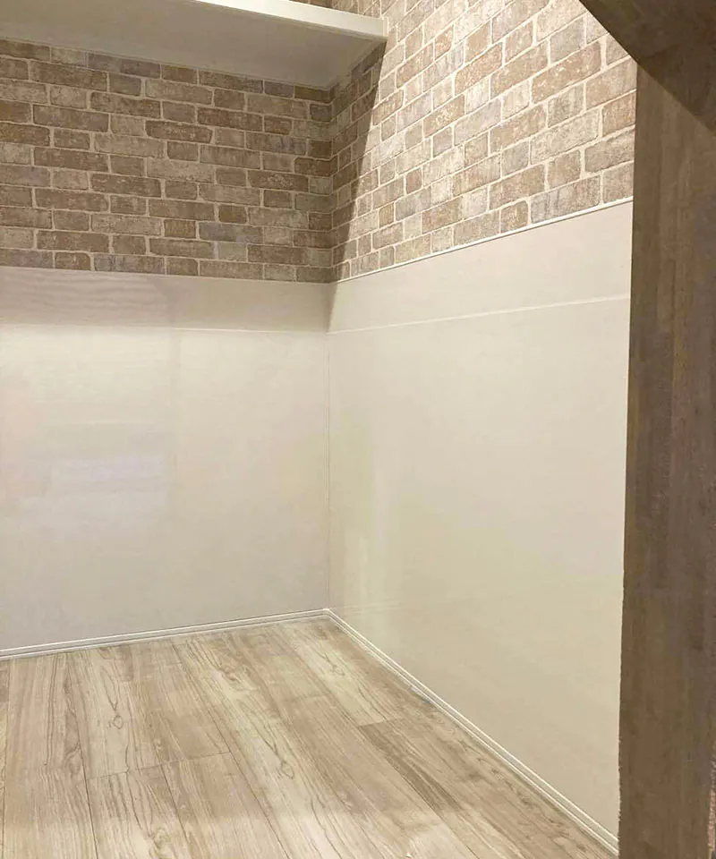 新潟市北区T様邸　ペット対応リフォーム後_丈夫な壁材