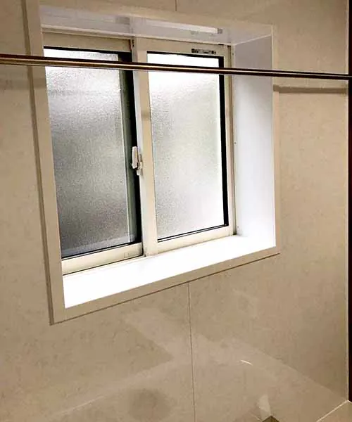 新潟市北区O様邸水まわりリフォーム後_風呂窓