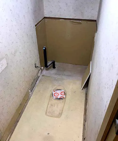 新潟市北区O様邸水まわりリフォーム中_トイレ解体