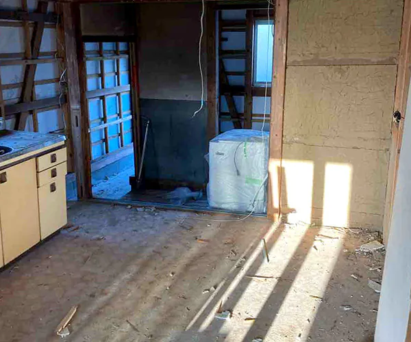 新潟市北区N様邸平屋リフォーム中_土壁