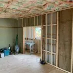 新発田市Y様邸内装リフォーム中_断熱材敷設