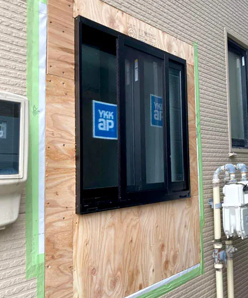 新潟市北区S様邸お風呂リフォーム中_窓交換