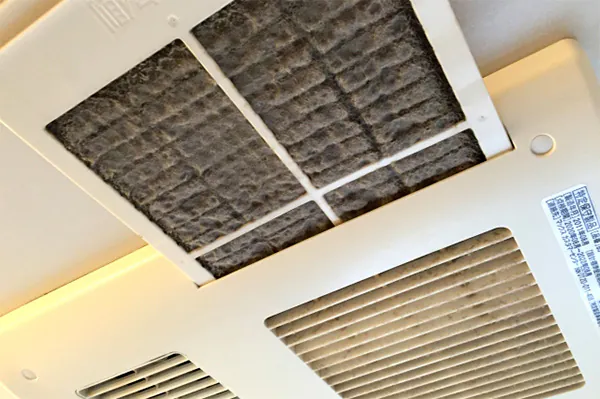 浴室暖房乾燥機のフィルター掃除