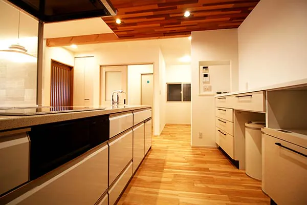 新潟市東区A様邸フルリフォーム後_キッチン
