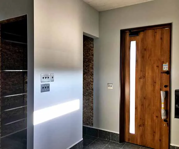 新潟市北区Y様邸フルリフォーム後_シュークローク