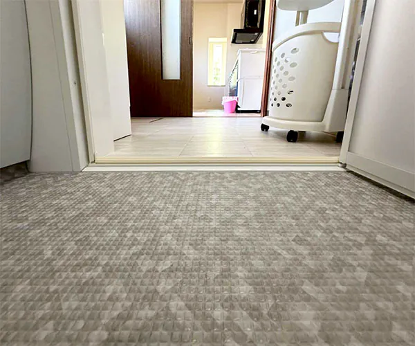 新潟市北区Y様邸水まわりリフォーム後_風呂の段差