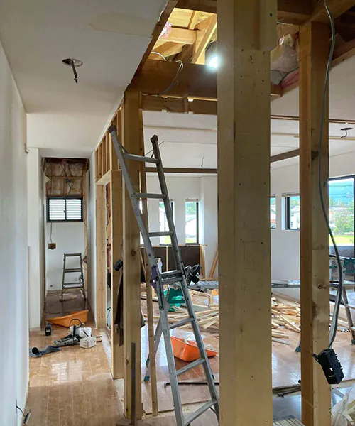 新潟市北区K様邸二世帯リフォーム中_木工事