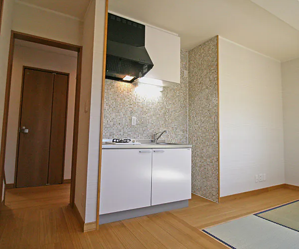 新潟市東区H様邸　フルリノベーション後_ミニキッチン