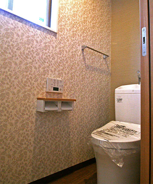 新潟市東区H様邸　フルリノベーション後_2階トイレ