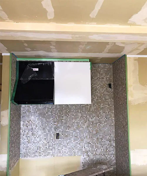 新潟市東区H様邸　フルリノベーション中_ミニキッチン設置