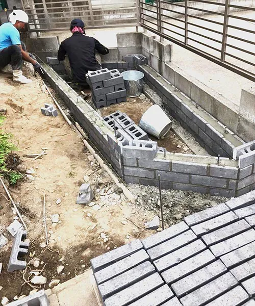 新潟市東区H様邸　フルリノベーション中_花壇の設置