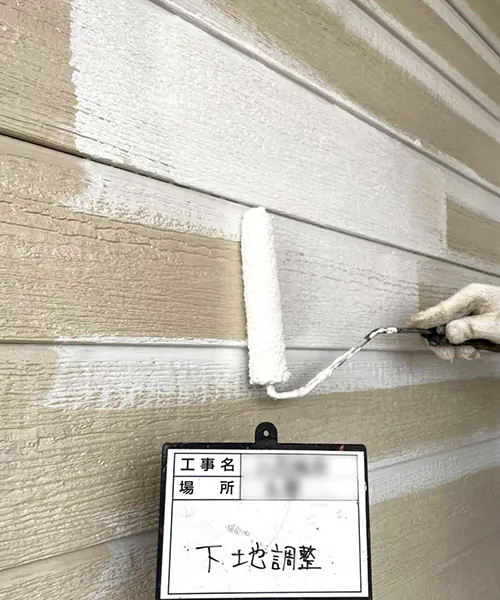 新潟市北区K様邸　外壁塗装中_下地調整