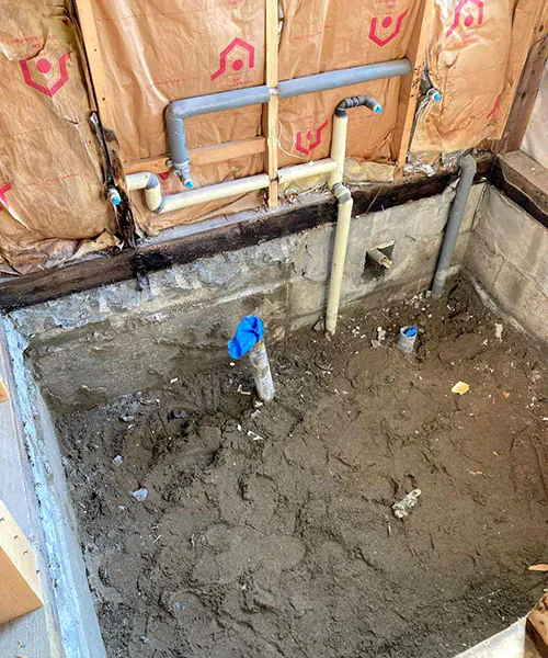 新潟市北区M様邸風呂リフォーム中_腐食部分