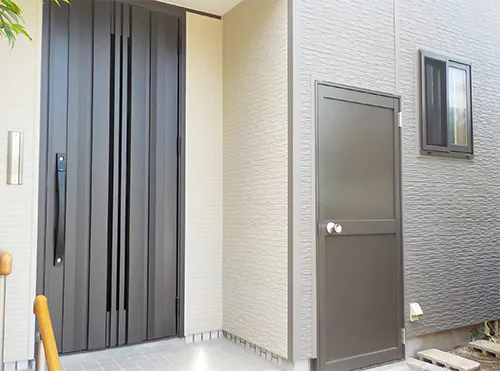 新潟市江南区H様邸玄関リフォーム後