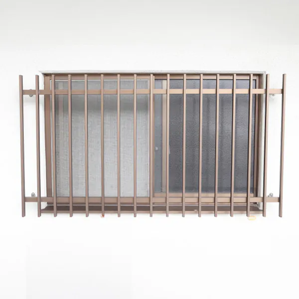 防犯_窓に格子をつける