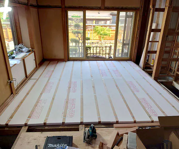 新潟市北区K様邸　和室リフォーム中_断熱材
