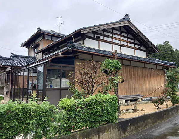 阿賀野市I様邸　外壁リフォーム前_外観