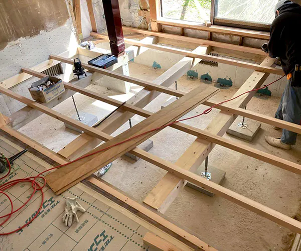 新発田市K様邸　バリアフリーリフォーム前_床下