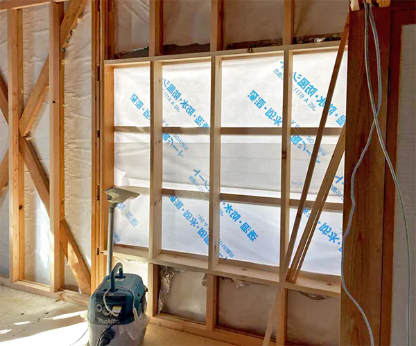 阿賀野市A様邸内装リフォーム中_窓塞ぎ