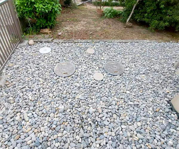 新潟市北区S様邸　お庭リフォーム後_裏の砂利敷