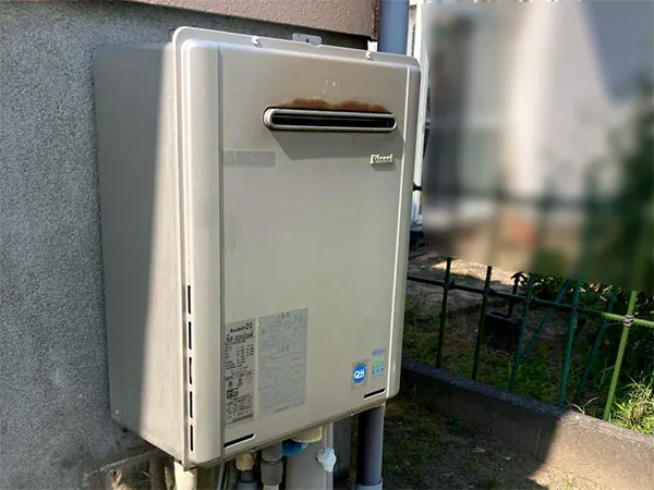 新発田市S様邸給湯器取替え前