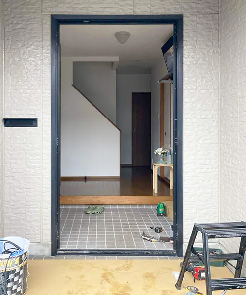 聖籠町N様邸　玄関リフォーム中