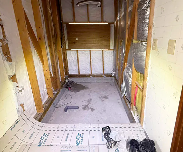 新発田市K様邸水まわりリフォーム中_風呂の解体