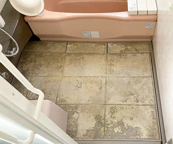 新発田市K様邸水まわりリフォーム前_風呂床