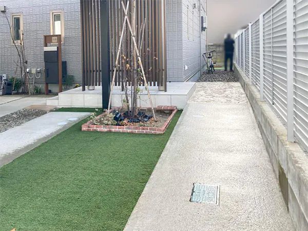 新潟市東区M様邸外構リフォーム後　アプローチ